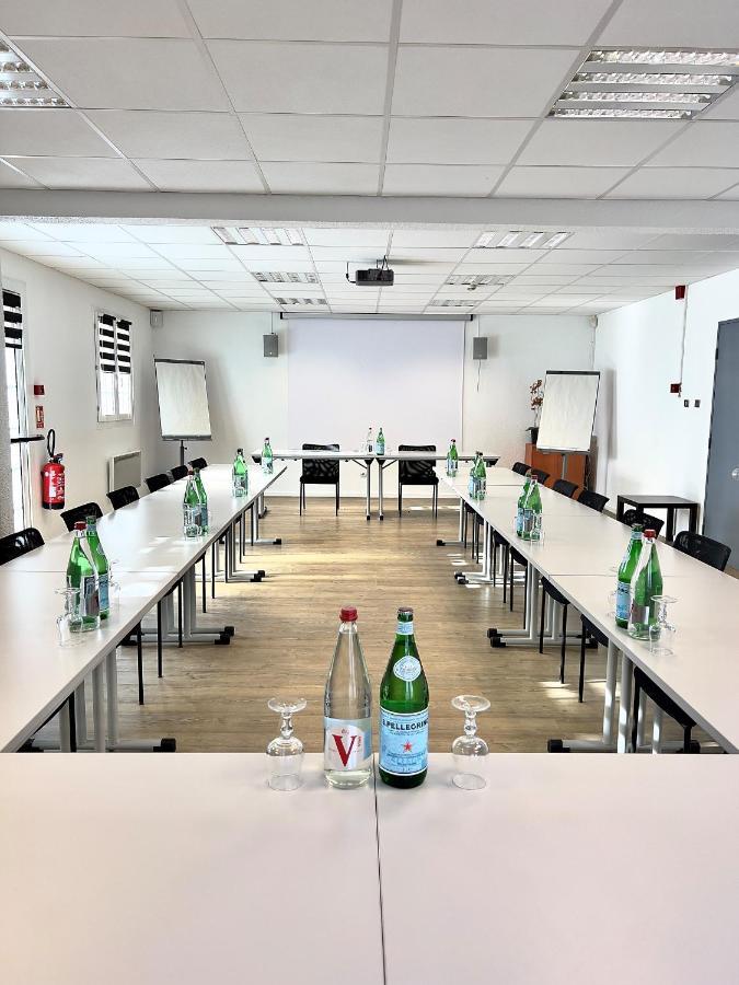 Kyriad Direct Reims Bezannes Kültér fotó